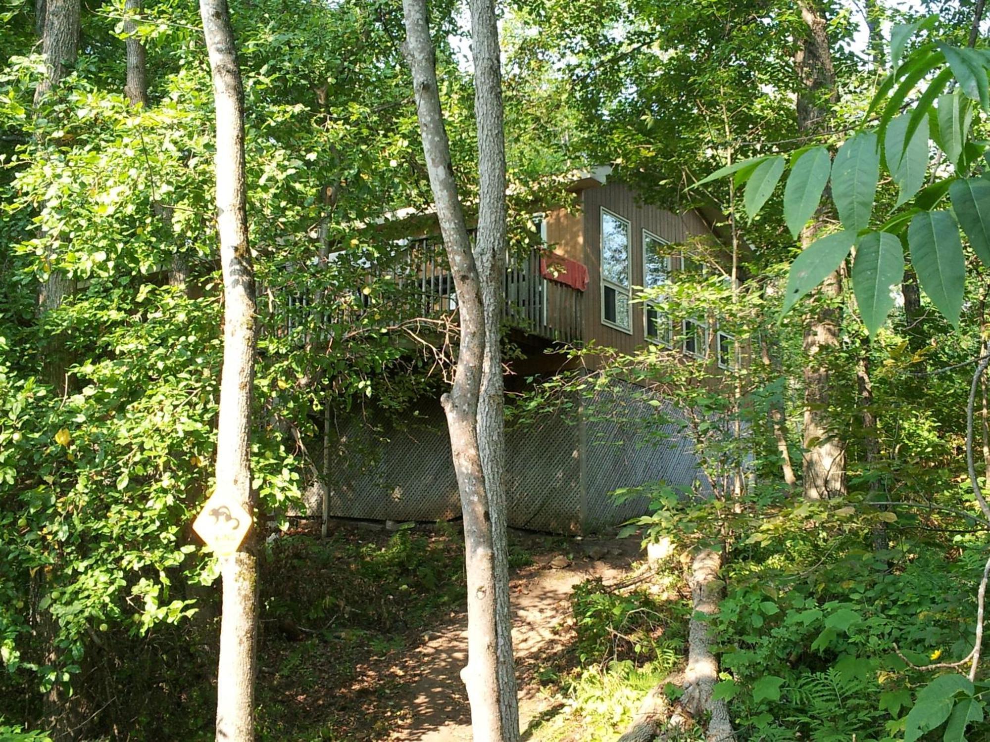 Ogopogo Resort Carnarvon Habitación foto