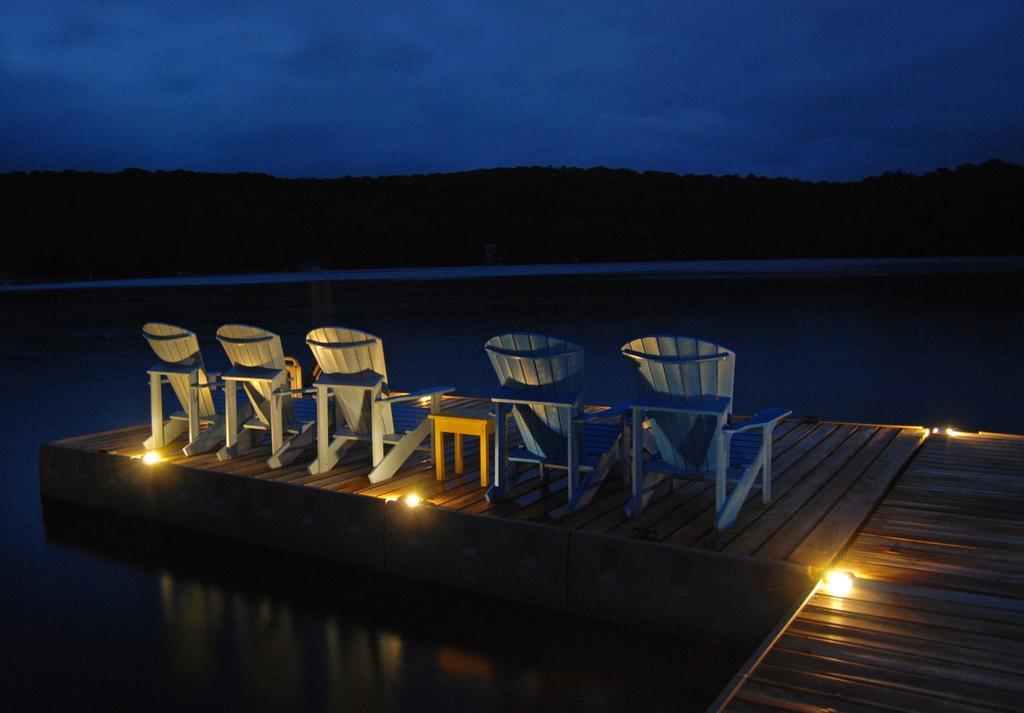 Ogopogo Resort Carnarvon Exterior foto